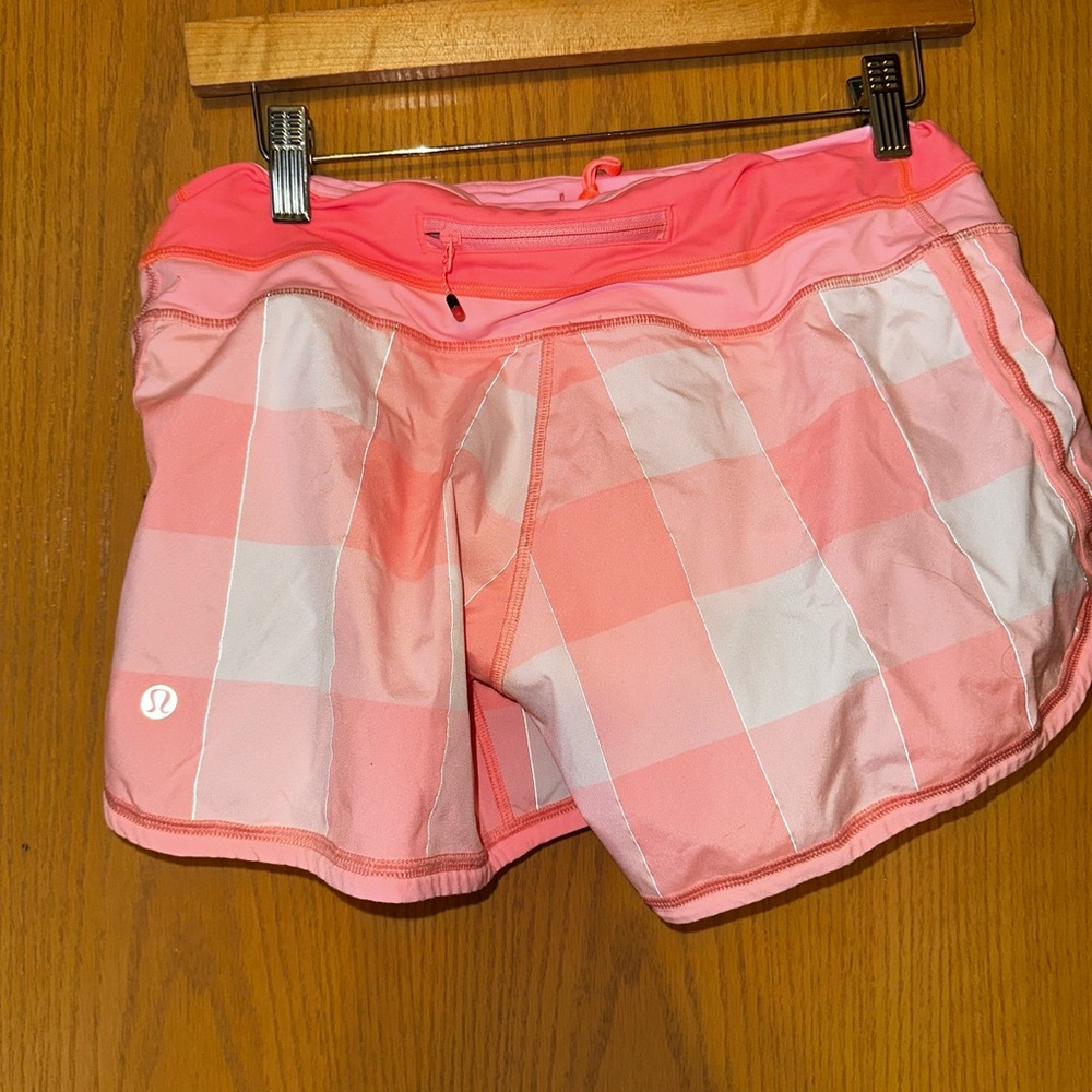 Lululemon gros gingham bleached coral speed short size 6 - Picture 3 of 5